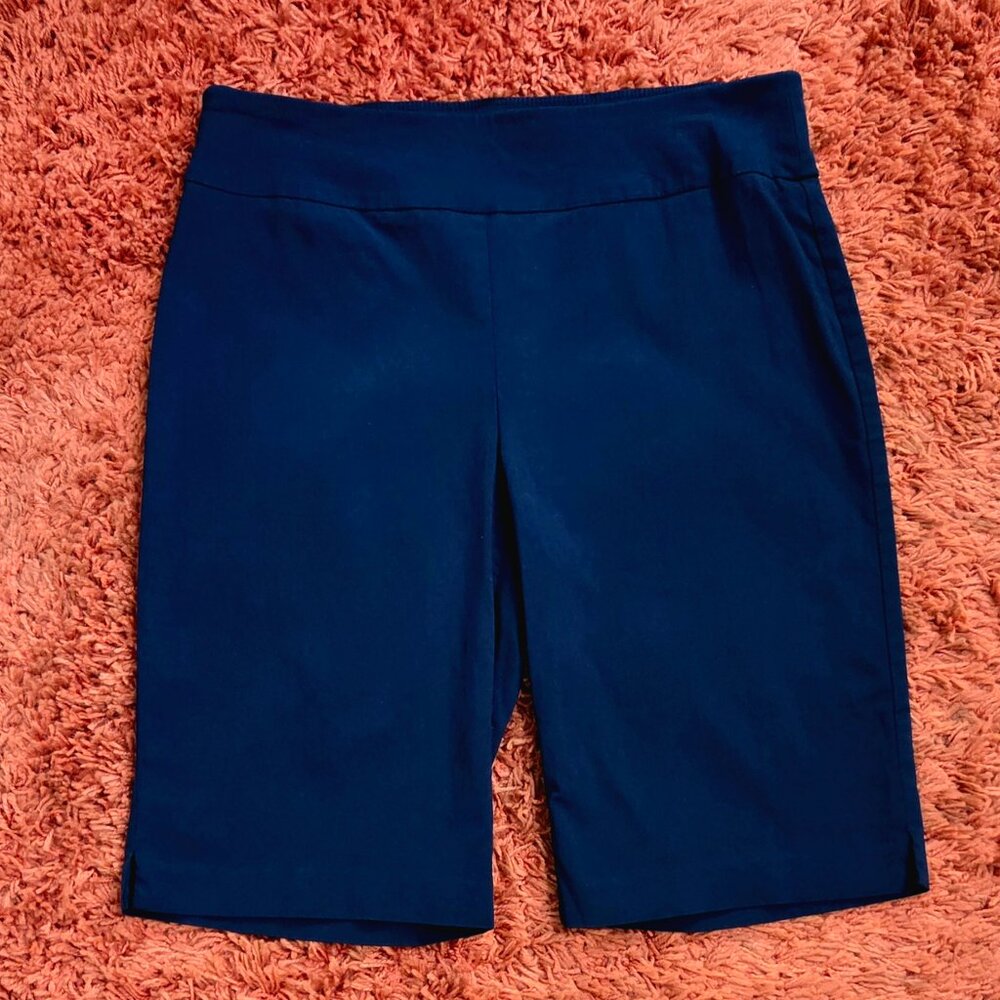 ATTYRE NY Long Stretchable Shorts – Size 10 – Navy Blue